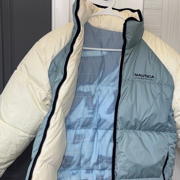NAUTICA Thick Puffer/Ski Jacket in Pale Blue & Cream. Reversible. - Picture 3 of 14